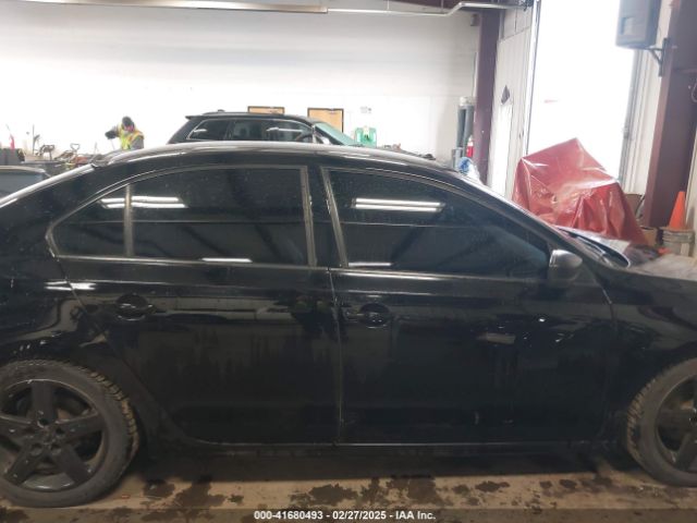 3VW267AJ2GM302613 Volkswagen Jetta 1.4t S