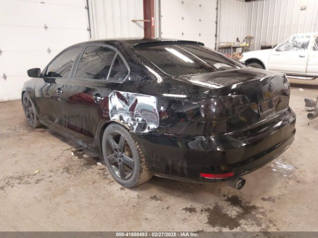 3VW267AJ2GM302613 Volkswagen Jetta 1.4t S
