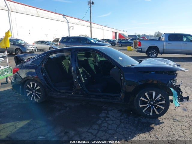 Honda CIVIC EX 2022 JHMFE1F79NX005393 Image 13