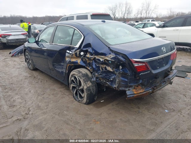 Honda ACCORD EX 2017 1HGCR2F79HA000394 Image 3