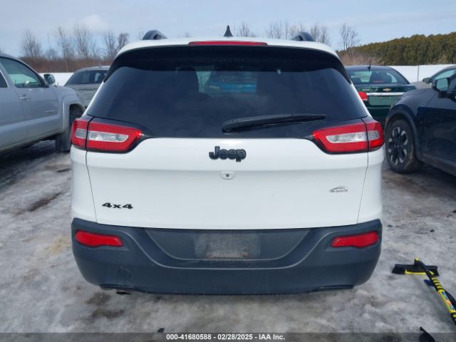 1C4PJMCB3FW794479 Jeep Cherokee Latitude Altitude