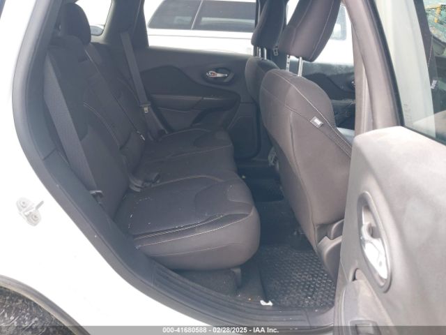 1C4PJMCB3FW794479 Jeep Cherokee Latitude Altitude