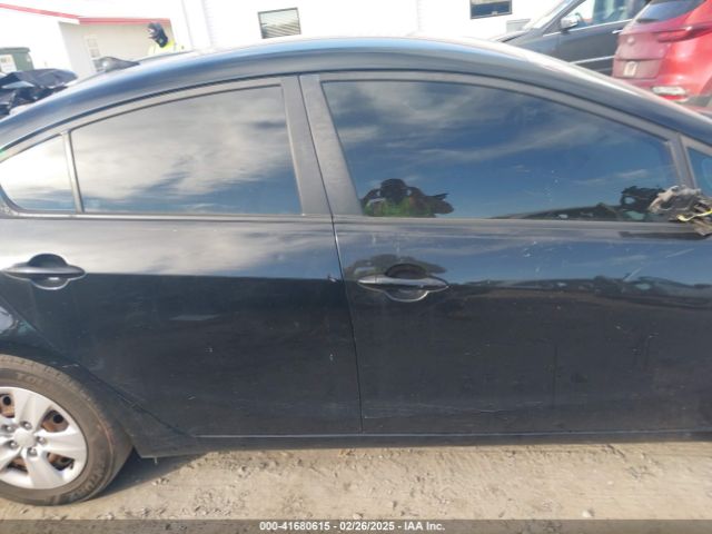 KNAFK4A68G5531469 KIA FORTE LX