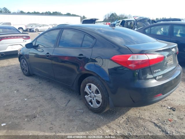 KNAFK4A68G5531469 KIA FORTE LX