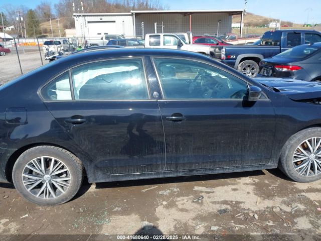 3VWDB7AJ6JM245294 Volkswagen Jetta 1.4t Se/1.4t Wolfsburg Edition