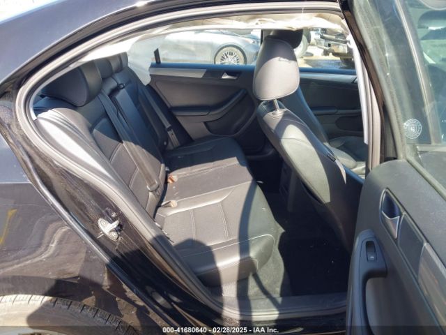 3VWDB7AJ6JM245294 Volkswagen Jetta 1.4t Se/1.4t Wolfsburg Edition