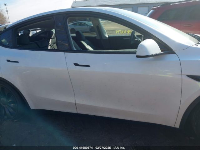 7SAYGDEF3RA281969 Tesla Model Y Performance Dual Motor All-wheel Drive