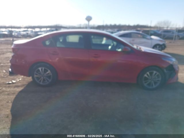 3KPF24AD8RE702827 KIA Forte Lxs