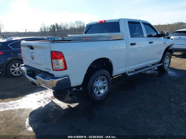 3C6UR5CJ5NG367849 RAM 2500 Tradesman  4x4 6'4 Box