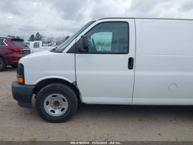 1GCWGAFFXH1129327 Chevrolet Express 2500 Work Van
