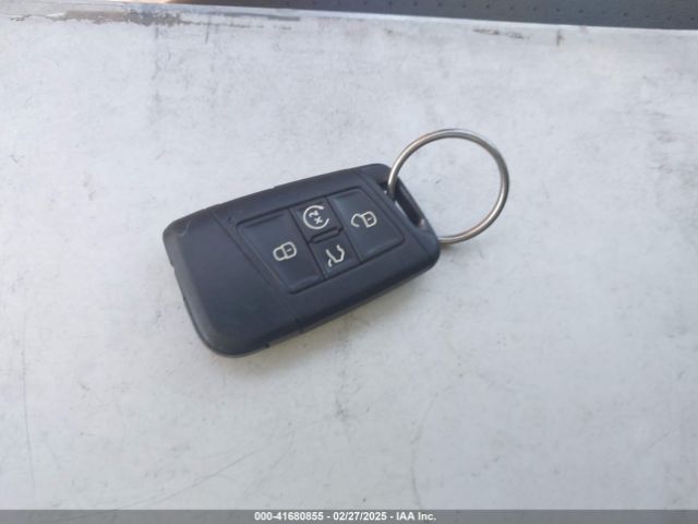 3VV3B7AXXJM088230 Volkswagen Tiguan 2.0t Se/2.0t Sel
