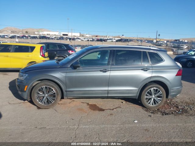 3VV3B7AXXJM088230 Volkswagen Tiguan 2.0t Se/2.0t Sel