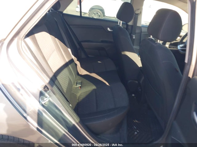 3KPA24ABXKE232900 KIA RIO S