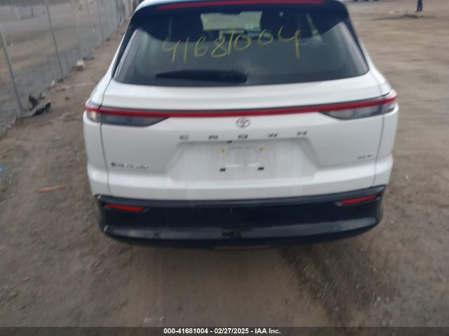 JTDACAAJ6S3008503 Toyota Crown Signia Xle