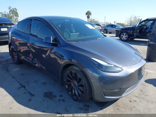 2022 TESLA MODEL Y 7SAYGDEF6NF408498 Photo 0