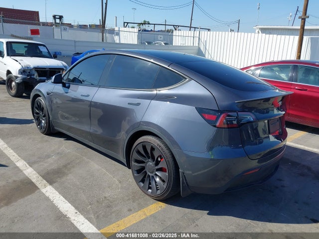 2022 TESLA MODEL Y 7SAYGDEF6NF408498 Photo 2