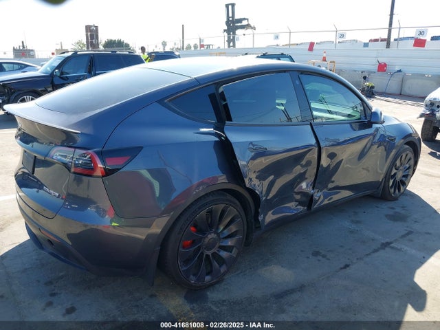 2022 TESLA MODEL Y 7SAYGDEF6NF408498 Photo 3