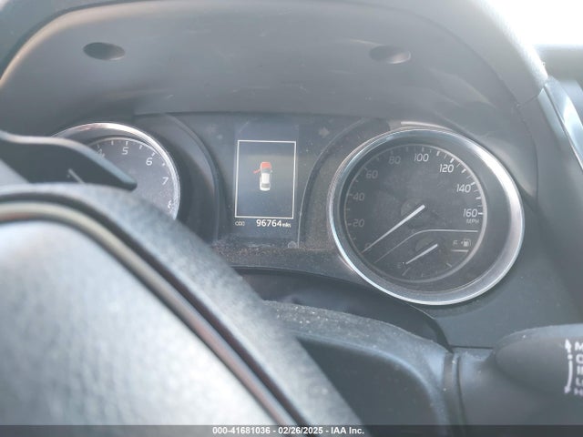 4T1B11HK2JU678336 Toyota CAMRY SE