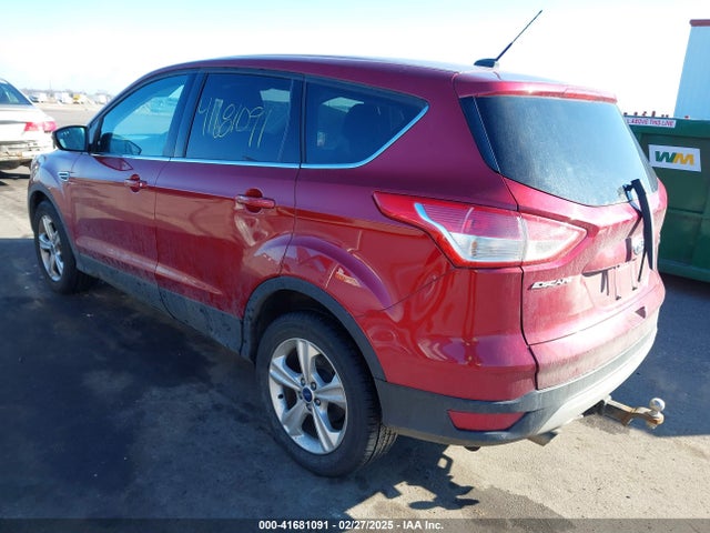 1FMCU9GX1FUB31007 Ford ESCAPE SE