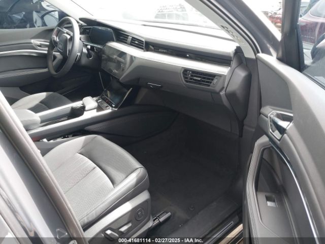 WA15AAGE1RB052355 Audi Q8 E-tron Premium Plus Quattro