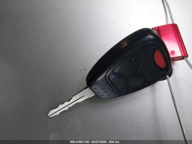 1C4NJPBB7GD789096 Jeep 2016