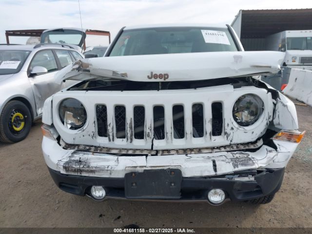 1C4NJPBB7GD789096 Jeep 2016