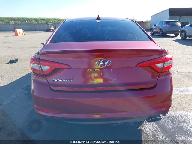 Hyundai SONATA SE 2016 5NPE24AF5GH349811 Image 16