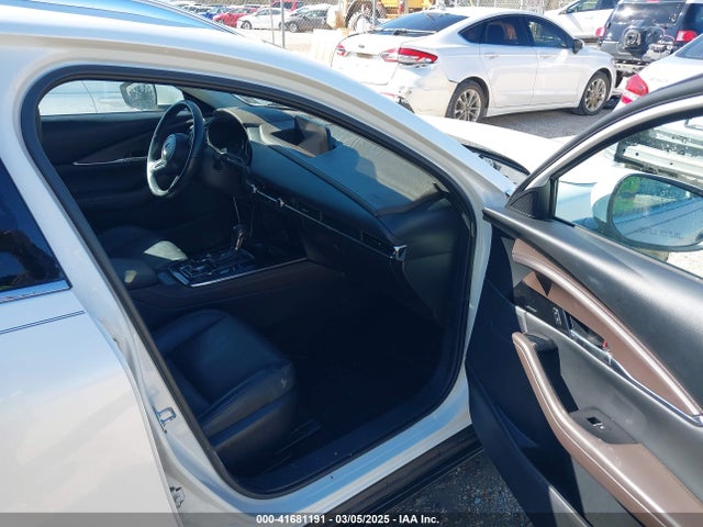 3MVDMBDL1NM413540 Mazda Cx-30 Premium