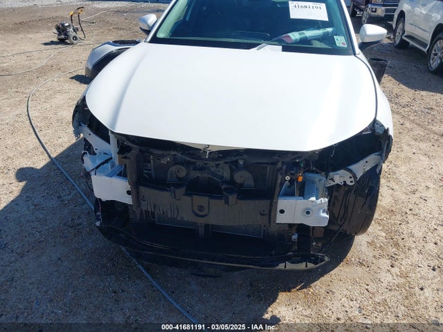 3MVDMBDL1NM413540 Mazda Cx-30 Premium