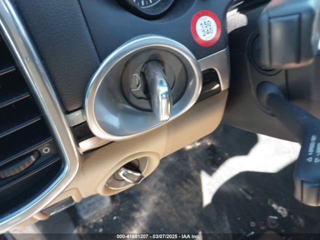 WP1AA2A2XJKA07829 Porsche Cayenne Platinum Edition