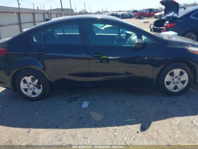 3KPFK4A70HE041755 KIA FORTE LX