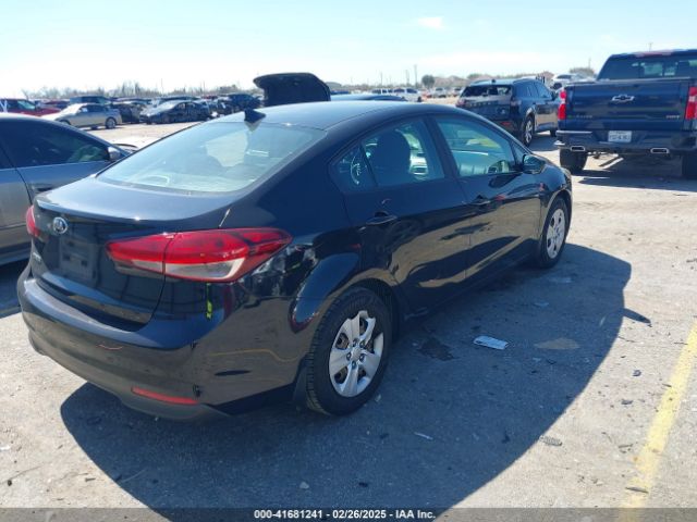3KPFK4A70HE041755 KIA FORTE LX