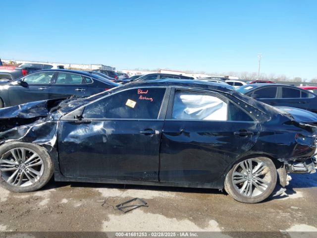 4T1BF1FK2HU800028 Toyota CAMRY SE
