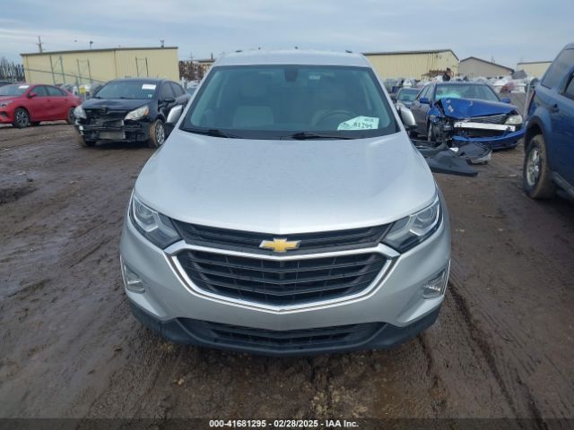 3GNAXJEV9JS577153 Chevrolet EQUINOX LT