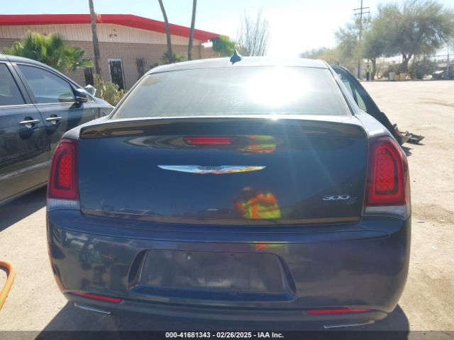 2C3CCABG1FH849258 Chrysler 300 300s