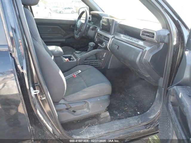 3TMLB5JN2RM040251 Toyota Tacoma Sr5