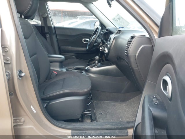 KIA Soul 2015 KNDJN2A22F7176906 Image 5