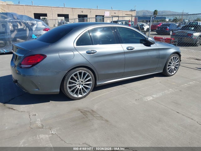 W1KWF8DB5MR646497 Mercedes-Benz C 300 Sedan