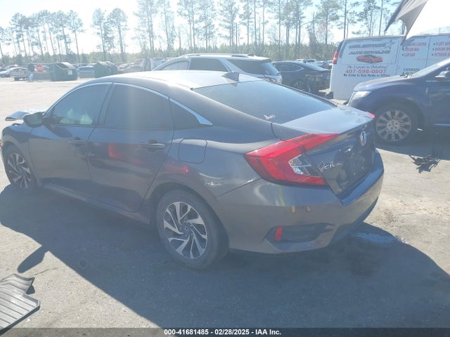 2HGFC2F75JH523272 Honda CIVIC EX