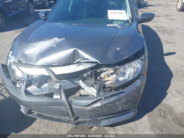 2HGFC2F75JH523272 Honda CIVIC EX