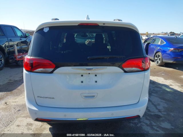 2C4RC1EG0LR272939 Chrysler Pacifica Touring L Plus
