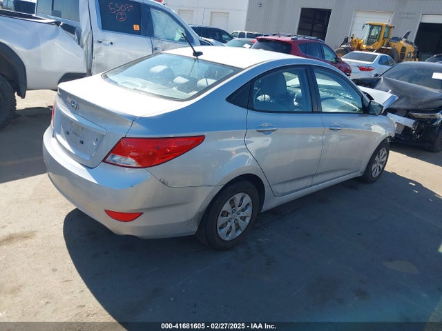 Hyundai ACCENT SE 2016 KMHCT4AE0GU980530 Image 4