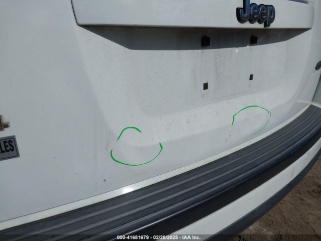 1C4NJDEB1ED501029 Jeep Compass Latitude