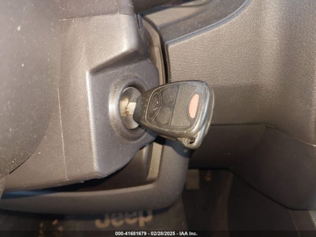 1C4NJDEB1ED501029 Jeep Compass Latitude
