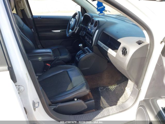 1C4NJDEB1ED501029 Jeep Compass Latitude