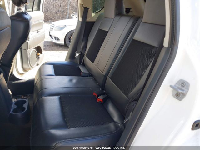 1C4NJDEB1ED501029 Jeep Compass Latitude
