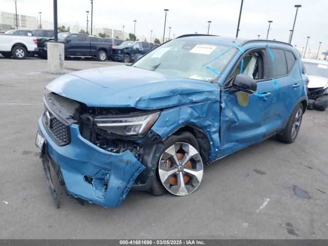 YV4L12UL2R2206994 Volvo Xc40 B5 Plus Dark Theme