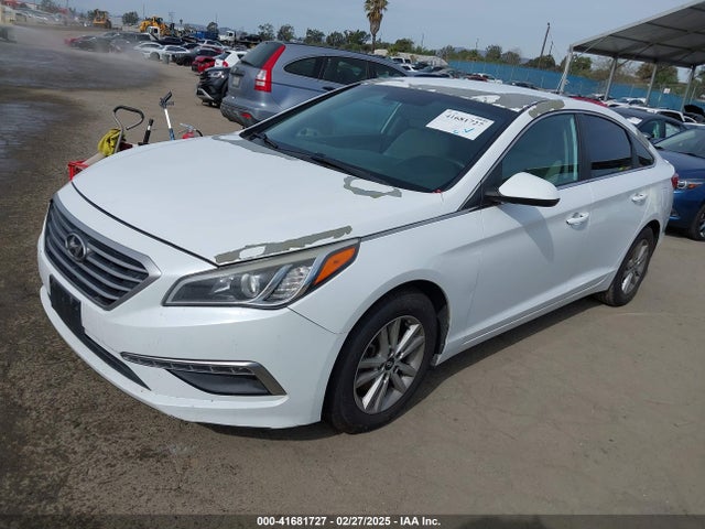 5NPE24AF5FH166858 Hyundai SONATA SE
