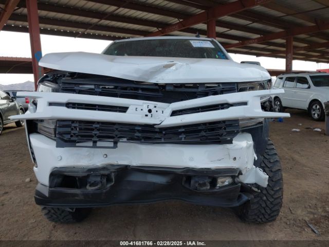 3GCUYEED9KG163375 Chevrolet Silverado 1500 Rst