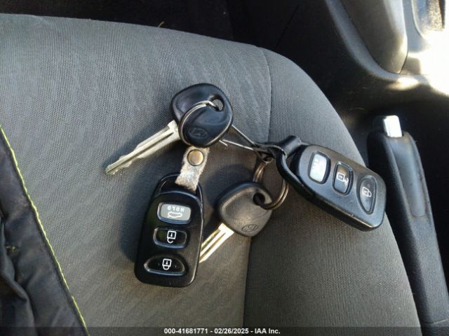 KMHDH4AE0GU576018 Hyundai ELANTRA SE